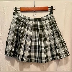 Black Plaid Pleaded Skirt